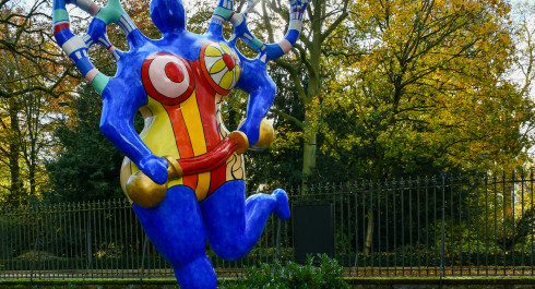 Niki-de-Saint-Phalle-Skulptur