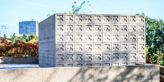 lcto monument robert schuman inet marc lazzarini standart 124 of 139